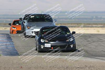 media/Sep-15-2024-Speed Ventures (Sun) [[7a54f7ed2f]]/Black Group/Session 1 (Outside Grapevine)/